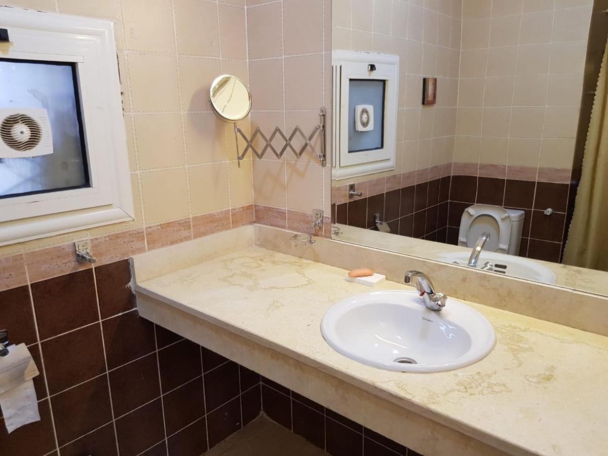 Florence Chalet In Marina Wadi Degla Ain Sokhna - Ground Floor With 360 Sqm With Private Garden Ajn-Szuhna Kültér fotó